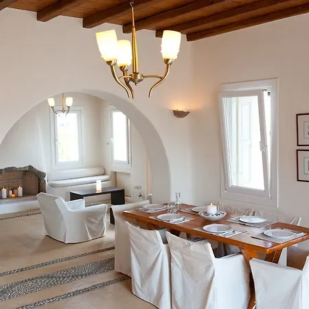 Alexander Mykonos * Panormos (Mykonos)